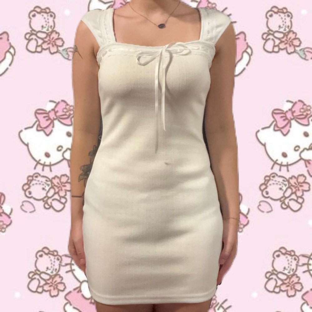 Coquette Lace White Tight Body Dress